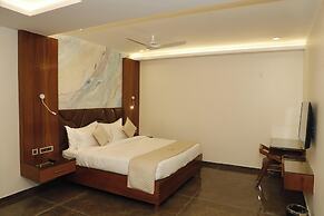 Hotel V K Grand