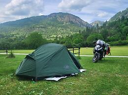 Camping White Rock