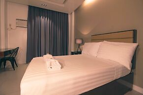 Aura Condotel