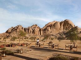 Desert Rock Resort
