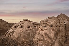 Desert Rock Resort