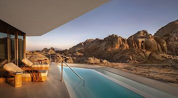 Desert Rock Resort