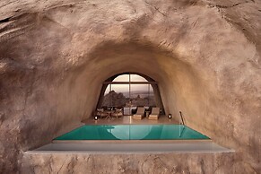 Desert Rock Resort