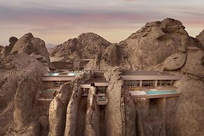 Desert Rock Resort