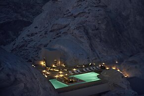 Desert Rock Resort