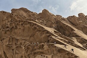 Desert Rock Resort