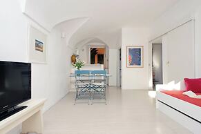 Cimarra Apartment