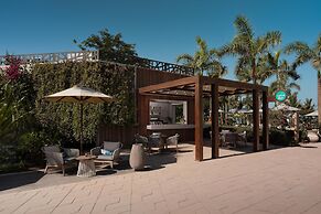 Turtle Bay Resort