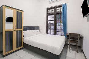 OYO 3467 White Residence