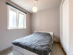 2-bedroom Flat With Side sea View