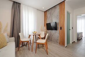 Phaistos Suites