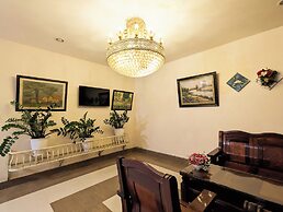Cam Uyen Hotel