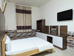 Cam Uyen Hotel