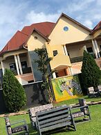 Amariah Villa