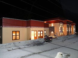 Mountain Lodges of Nepal Chame