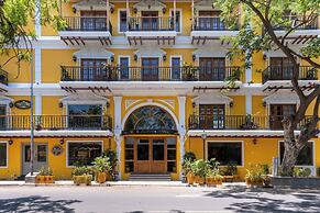 La Moon Puducherry