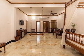La Moon Puducherry