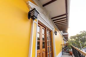 La Moon Puducherry