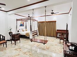 La Moon Puducherry