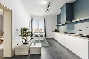 Modern Apartment With Scenic Views Earthy Vibes