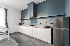 Modern Apartment With Scenic Views Earthy Vibes