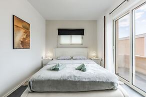 Modern Apartment With Scenic Views Earthy Vibes