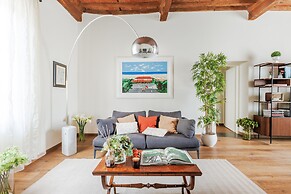 Lunav House in Lucca