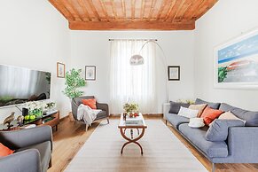 Lunav House in Lucca