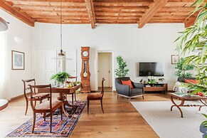 Lunav House in Lucca