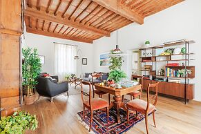 Lunav House in Lucca