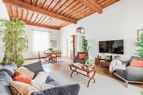 Lunav House in Lucca