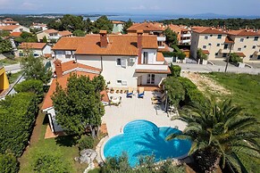 Villa Beauty With Private Pool
