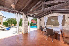 Villa Beauty With Private Pool