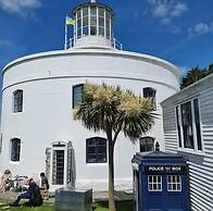 The West Usk Lighthouse Lightkeepers Lod