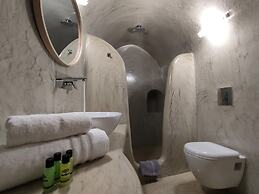 Dreamer's Secret Villa