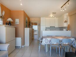 Central Seafront Apartment in Koksijde