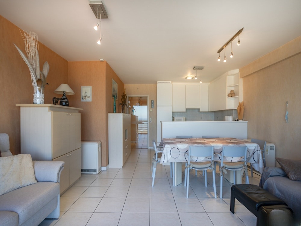Central Seafront Apartment in Koksijde