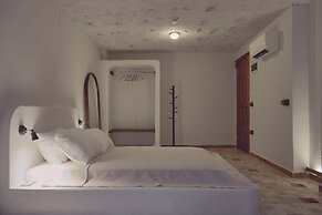 6 oda alacati