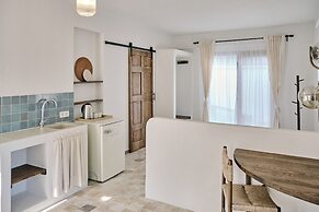6 oda alacati