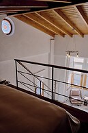 6 oda alacati