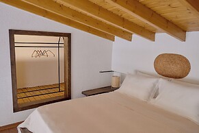 6 oda alacati