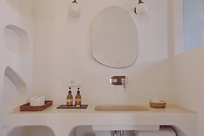 6 oda alacati