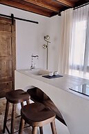 6 oda alacati