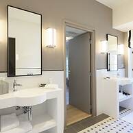 Les Suites BB