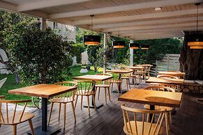 BOHOTEL Eleonas