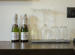 BOHOTEL Eleonas