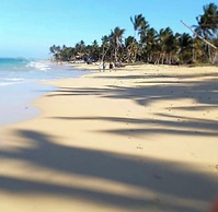 Playa Palmera Beach Front Apartments