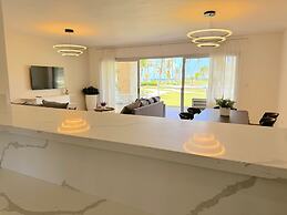 Playa Palmera Beach Front Apartments