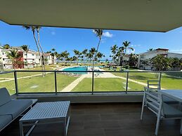Playa Palmera Beach Front Apartments