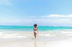 Playa Palmera Beach Front Apartments